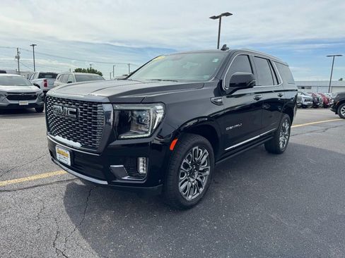 Certified 2023 GMC Yukon Denali Ultimate AWD/4WD image 8
