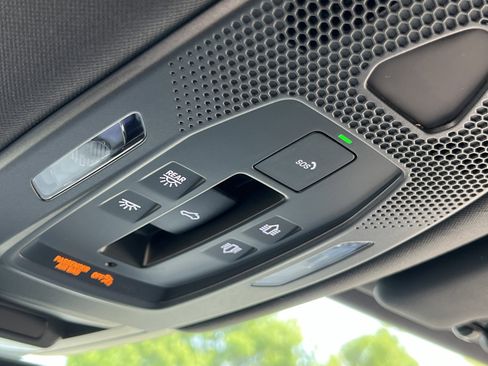 Certified 2025 Porsche Cayenne S image 28