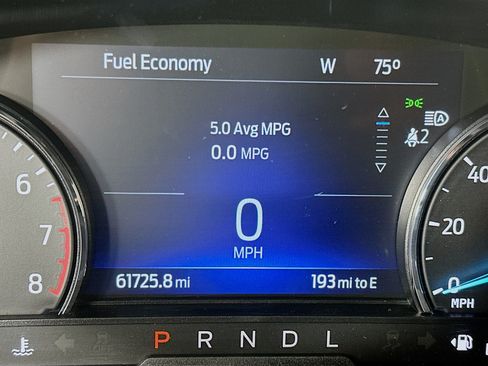 Used 2023 Ford Explorer XLT w/ Equipment Group 202A AWD/4WD image 19