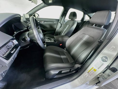 Used 2023 Honda Civic Sport image 13