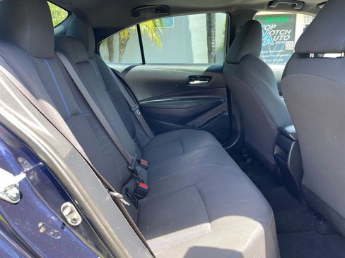 Used 2022 Toyota Corolla SE w/ SE Premium Package image 27