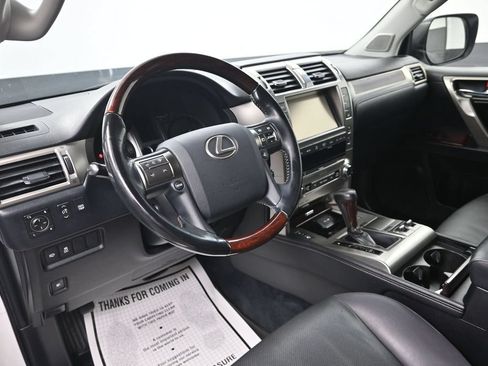 Used 2019 Lexus GX 460 Premium AWD/4WD image 13