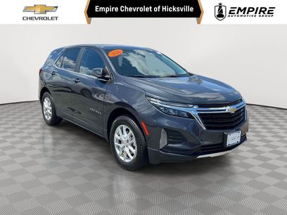 Used 2023 Chevrolet Traverse LT