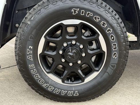 Used 2025 RAM 2500 Laramie image 9