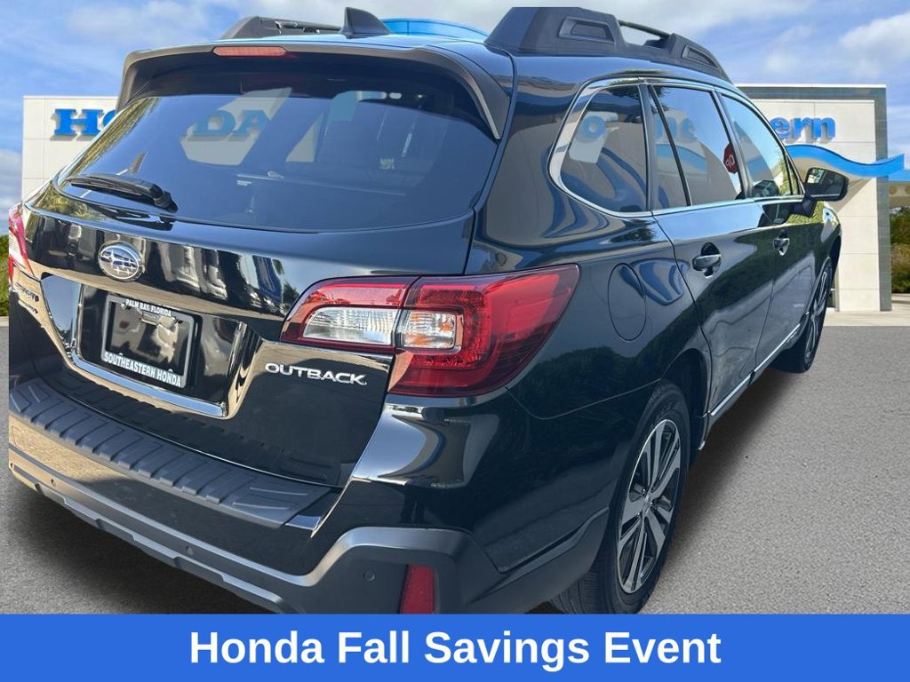 Used 2018 Subaru Outback 2.5i Limited AWD/4WD image 9