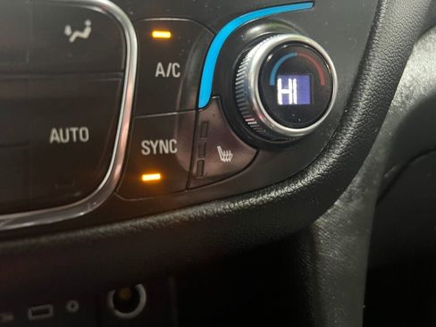 Used 2022 Chevrolet Equinox LT image 14