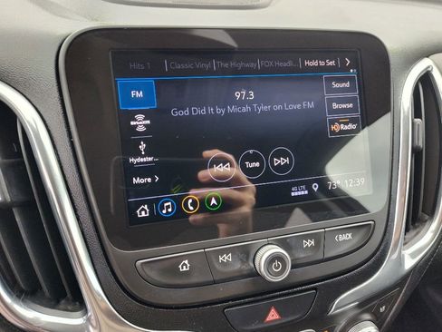 Used 2020 Chevrolet Equinox Premier image 25