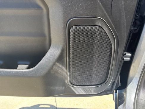 Used 2021 Chevrolet Silverado 1500 LT AWD/4WD image 14