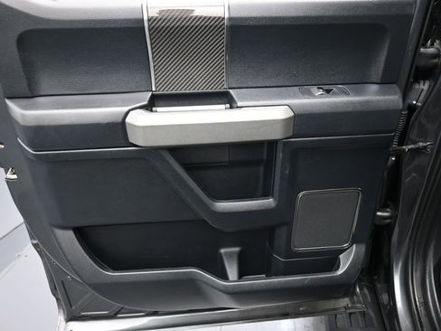 Used 2019 Ford F150 Raptor w/ Equipment Group 802A Luxury image 11