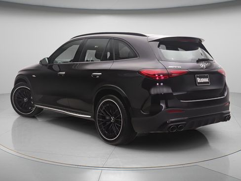 New 2026 Mercedes-Benz GLC 43 AMG 4MATIC image 2