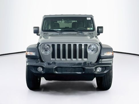 Used 2023 Jeep Wrangler Sport AWD/4WD image 2