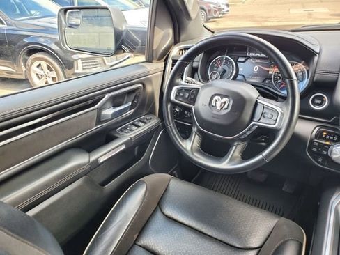 Used 2022 RAM 1500 Laramie w/ Sport Appearance Package image 8