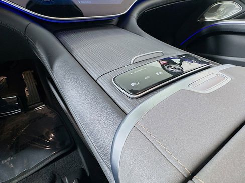 Certified 2023 Mercedes-Benz EQS 580 4MATIC Sedan image 7