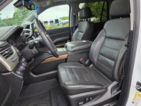 Used 2019 GMC Yukon Denali w/ Open Road Package AWD/4WD image 12