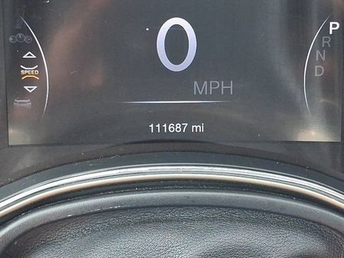 Used 2016 Jeep Grand Cherokee Limited AWD/4WD image 25