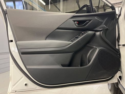 Certified 2024 Subaru Crosstrek 2.0i Premium image 10