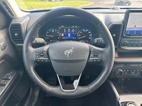 Used 2023 Ford Bronco Sport Outer Banks w/ Tech Package image 19