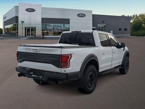 Used 2018 Ford F150 Raptor w/ Equipment Group 802A Luxury image 11
