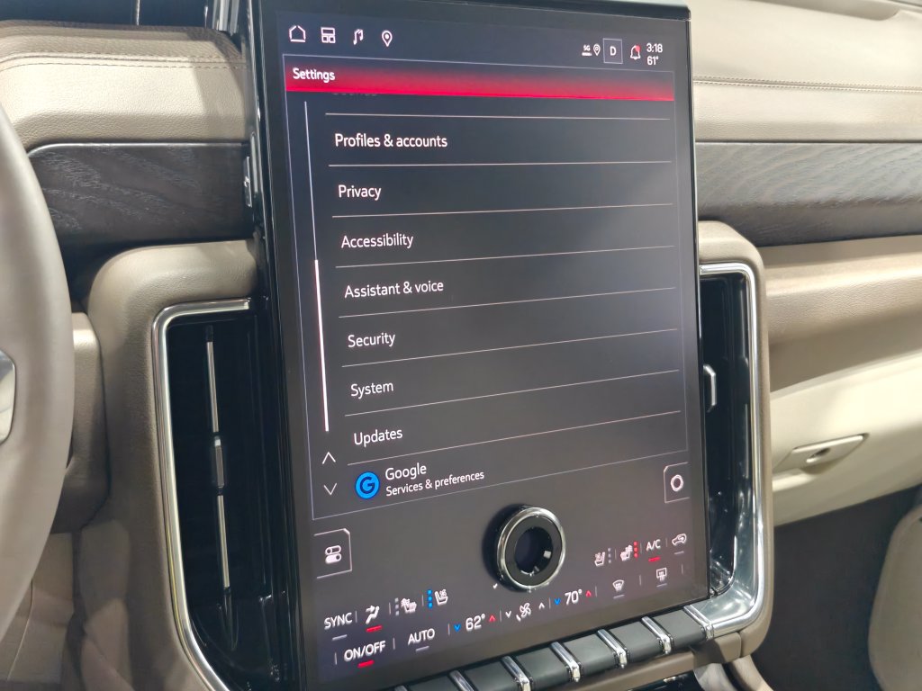 Used 2026 GMC Yukon Denali w/ Advanced Technology Package AWD/4WD image 59