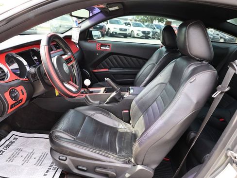 Used 2011 Ford Mustang GT Premium RWD image 13