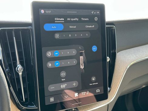 Certified 2026 Volvo XC60 B5 Plus w/ Protection Package Premier image 12