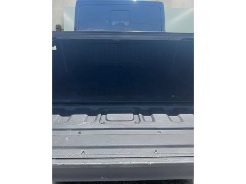 Used 2021 Jeep Gladiator Rubicon AWD/4WD image 17