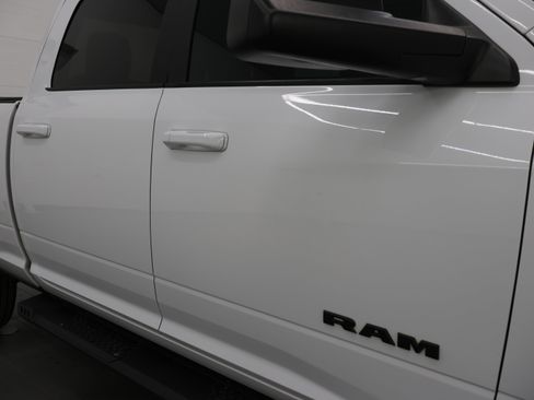 Used 2022 RAM 2500 Big Horn w/ Night Edition AWD/4WD image 25
