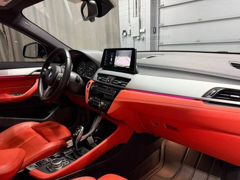 Used 2023 BMW X2 xDrive28i w/ M Sport Package AWD/4WD image 11