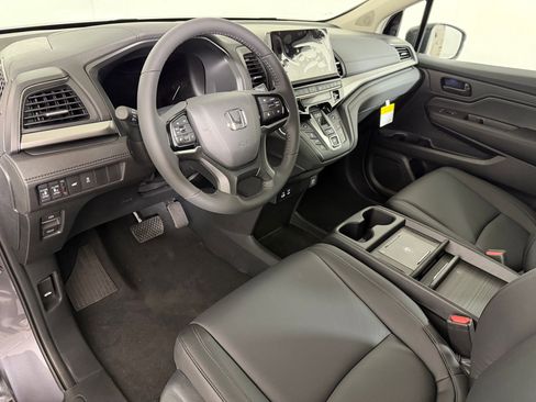 New 2026 Honda Odyssey EX-L image 3