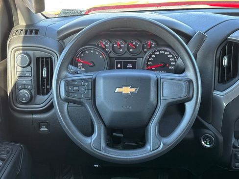 Used 2023 Chevrolet Silverado 1500 Custom image 15