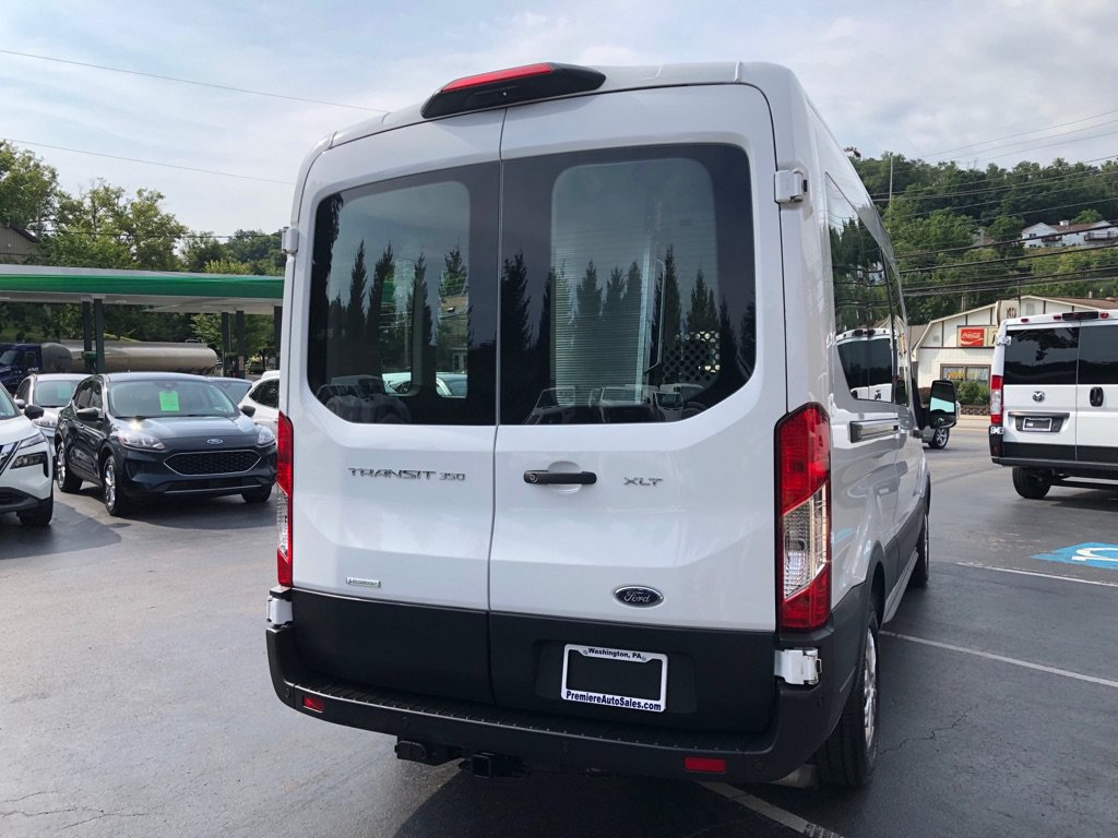 Used 2023 Ford Transit 350 XLT RWD image 6
