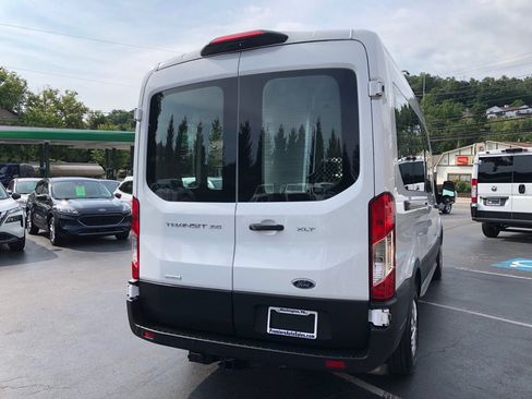 Used 2023 Ford Transit 350 XLT RWD image 6