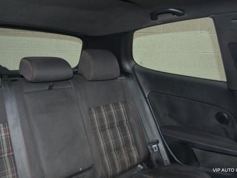 Used 2011 Volkswagen GTI 2-Door FWD image 19