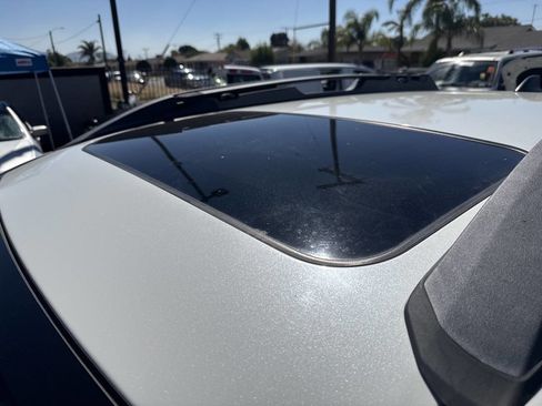 Used 2019 Subaru Outback 3.6R Limited image 36