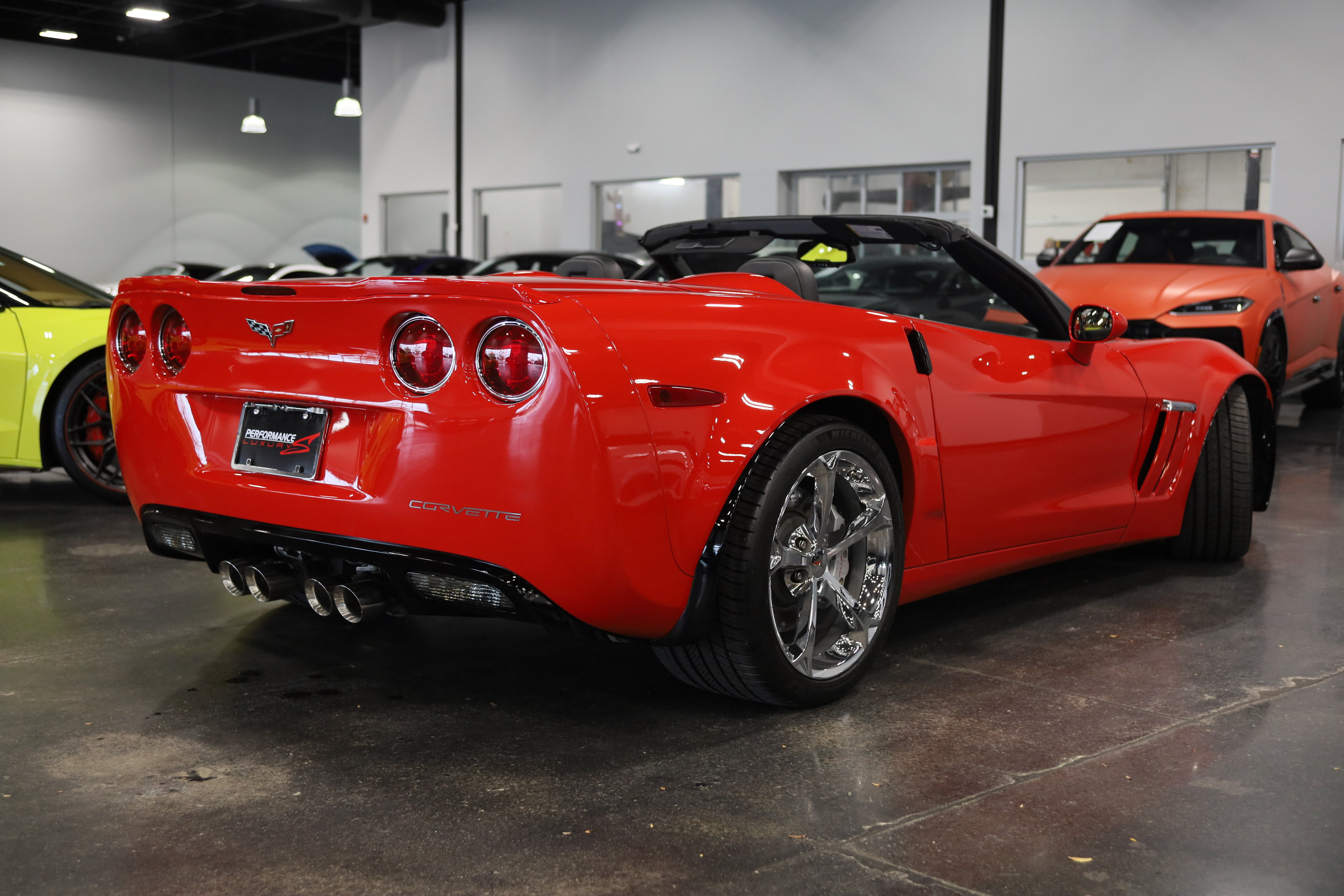 Used 2011 Chevrolet Corvette Grand Sport w/ Preferred Equipment Group RWD image 8