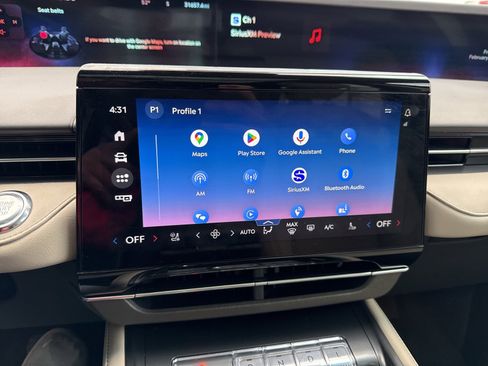 Used 2024 Lincoln Nautilus Premier w/ Equipment Group 102A image 35