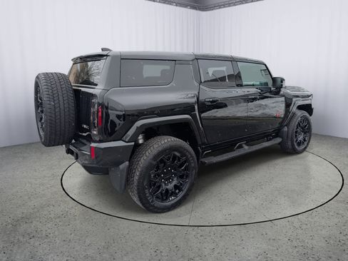 Certified 2025 GMC Hummer EV 2X w/ LPO, Sport Package image 3