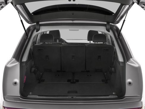 Used 2017 Audi Q7 3.0T Premium Plus image 12