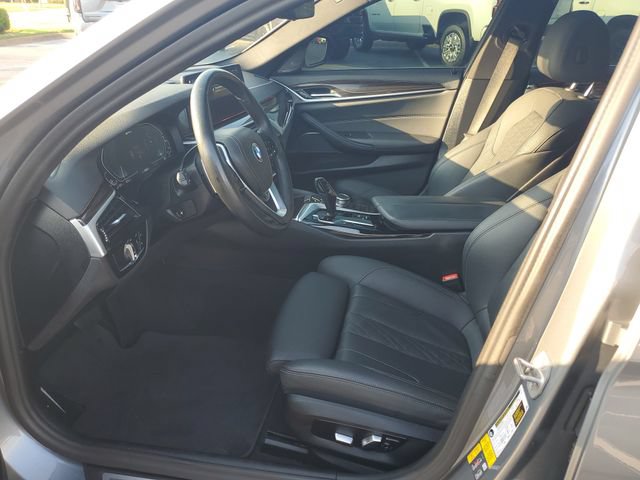 Used 2023 BMW 530e RWD image 18