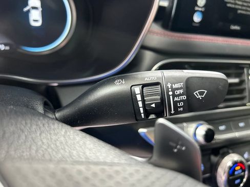 Used 2023 Genesis G70 2.0T w/ Sport Prestige Package AWD/4WD image 23