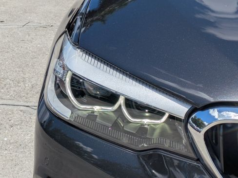 Used 2019 BMW 540i w/ Convenience Package RWD image 9