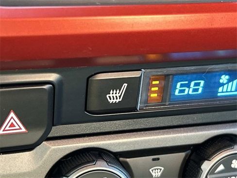 Used 2019 Toyota Tacoma TRD Sport image 28