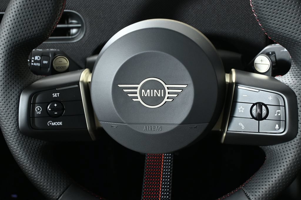 Used 2026 MINI Cooper S FWD image 19