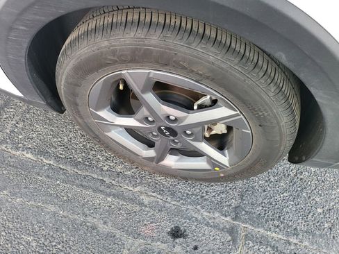 Used 2025 Kia K4 LXS image 7