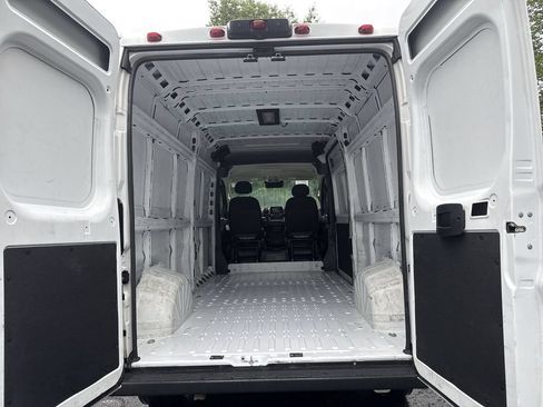 Used 2023 RAM ProMaster 2500 FWD image 19