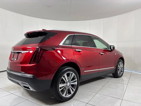 Used 2025 Cadillac XT5 Premium Luxury w/ Technology Package FWD image 5