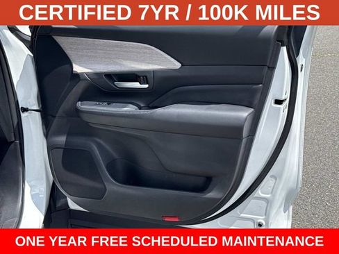 Used 2024 Toyota Grand Highlander AWD image 8