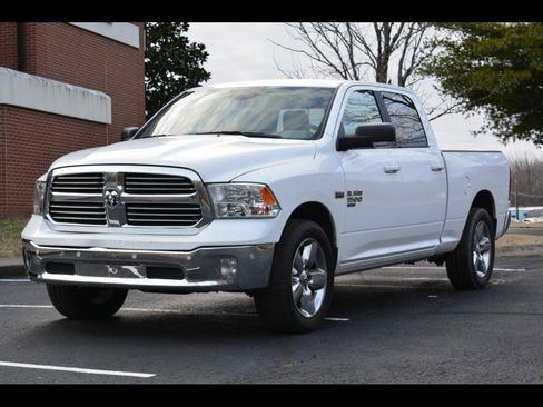 Used 2019 RAM 1500 Big Horn image 1