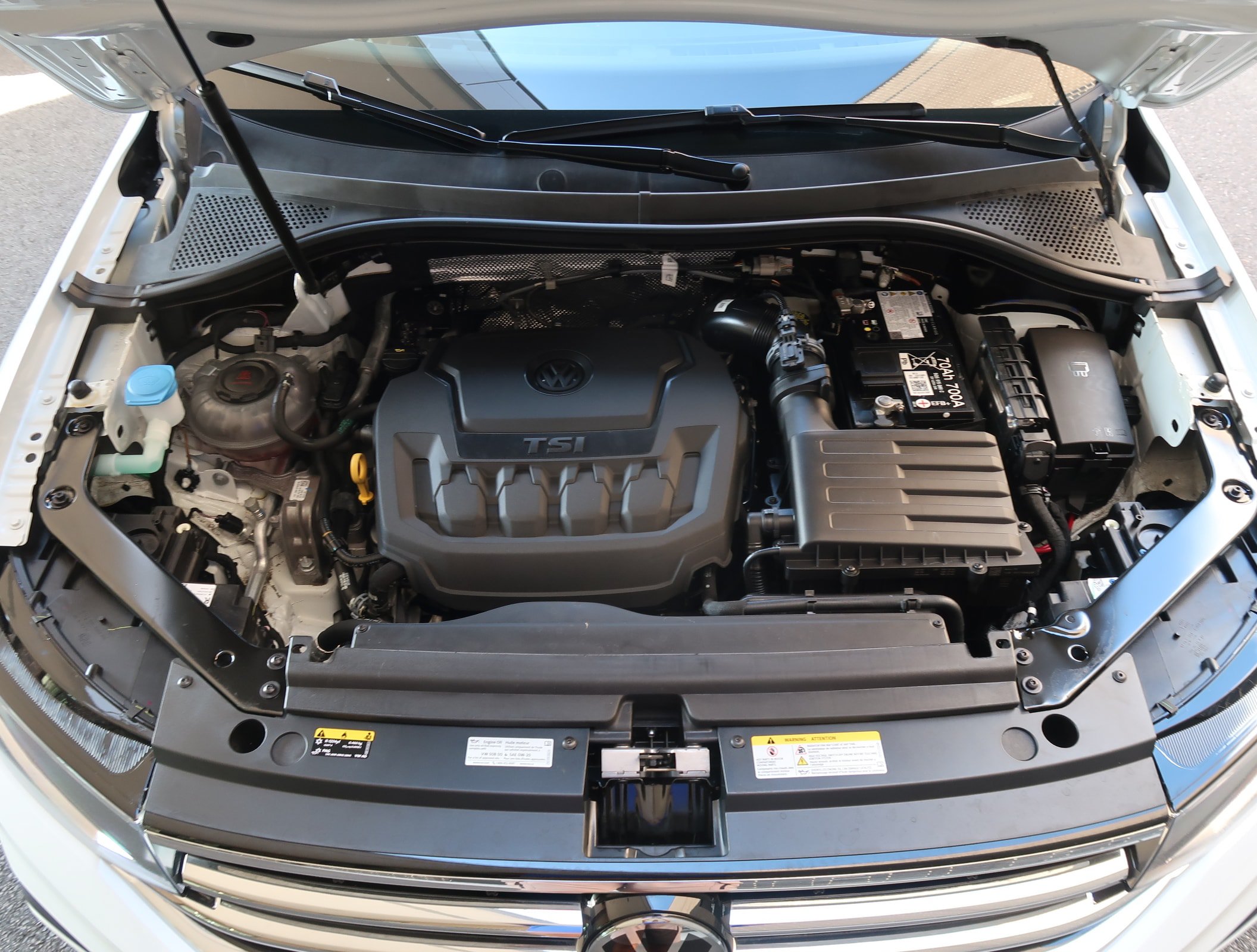 Used 2024 Volkswagen Tiguan SE FWD image 47