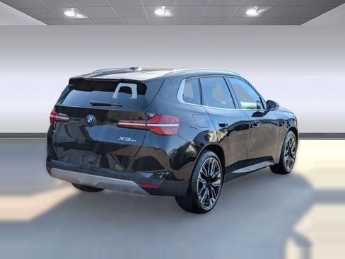 Used 2025 BMW X3 xDrive30i w/ Premium Package image 9